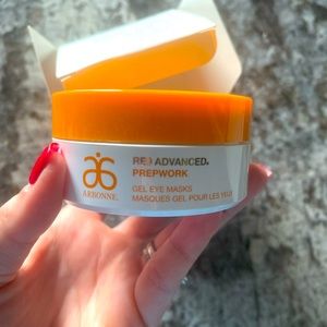Re9 Prepwork Gel Eyemasks from Arbonne